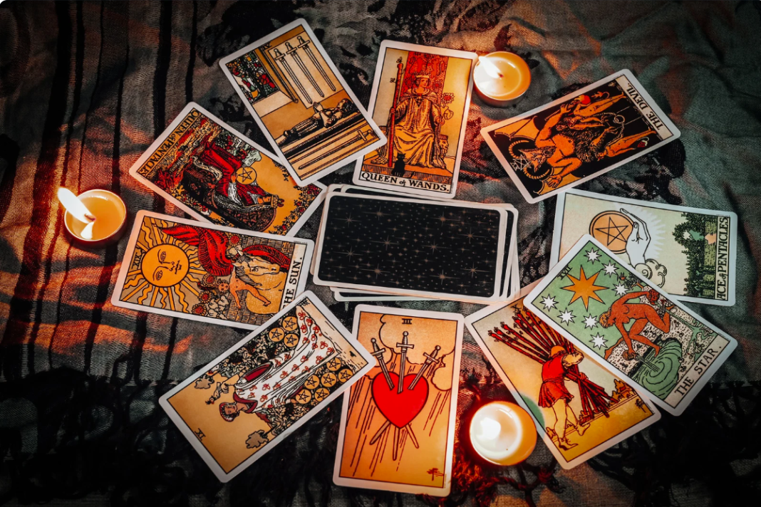 Tarot spreads for love reflection and relationship questions